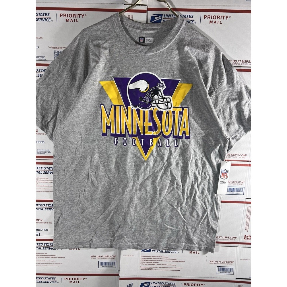 NWT Minnesota Vikings Vintage Shirt  NFL‎ Size XL Football